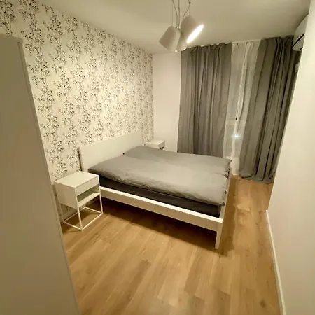 Panoramic View West Ii *